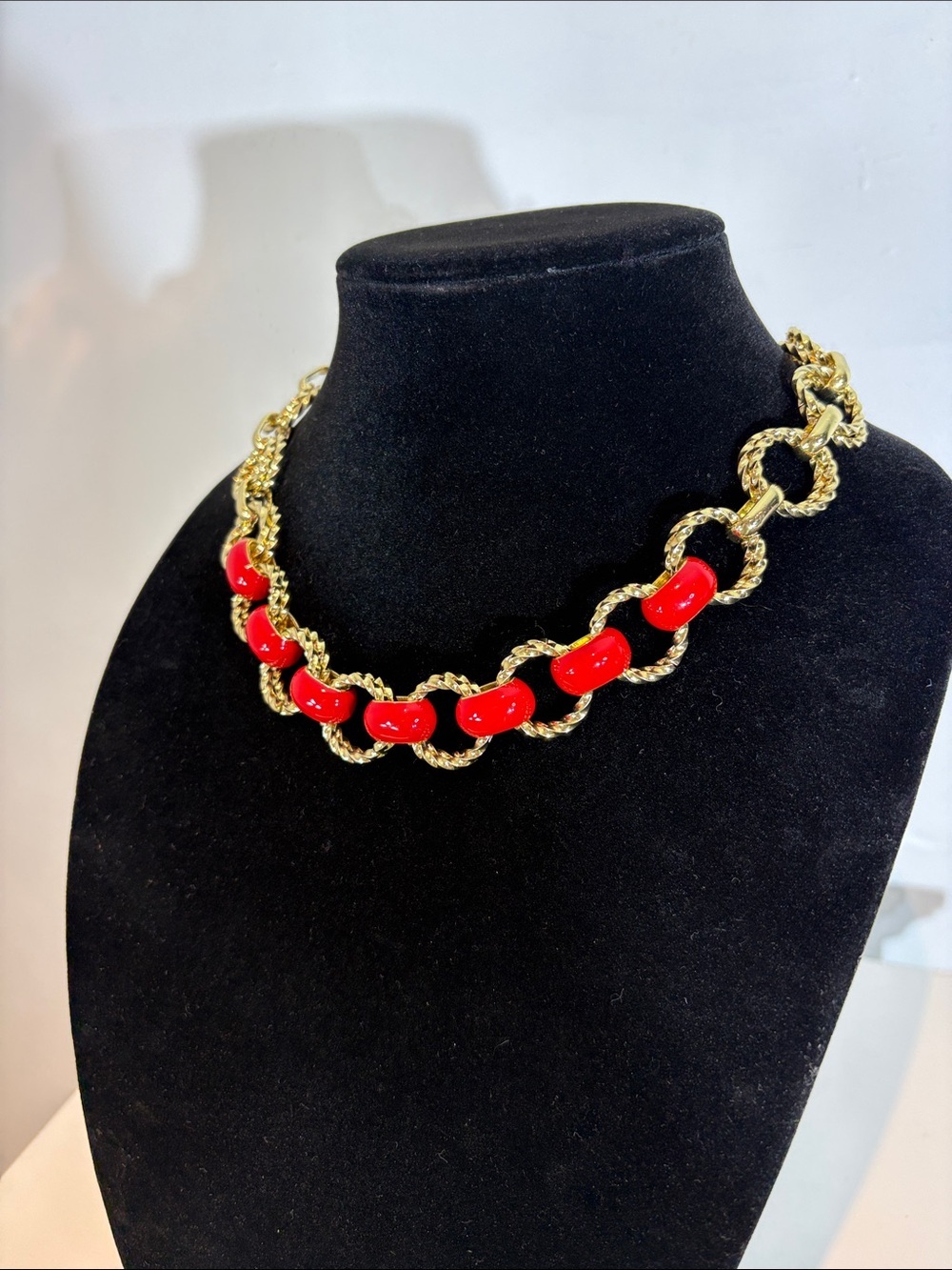Talbots Gold Tone & Red Enamel Link Statement Necklace/choker